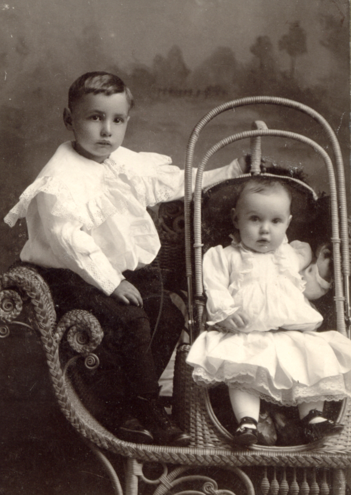 George and Nola Gowen 1903