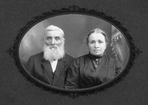 Charles Vredenburgh and Amy Anjean Chase